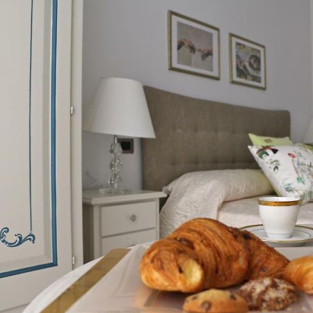 Solidea Bnb ซาแลร์โน ภายนอก รูปภาพ