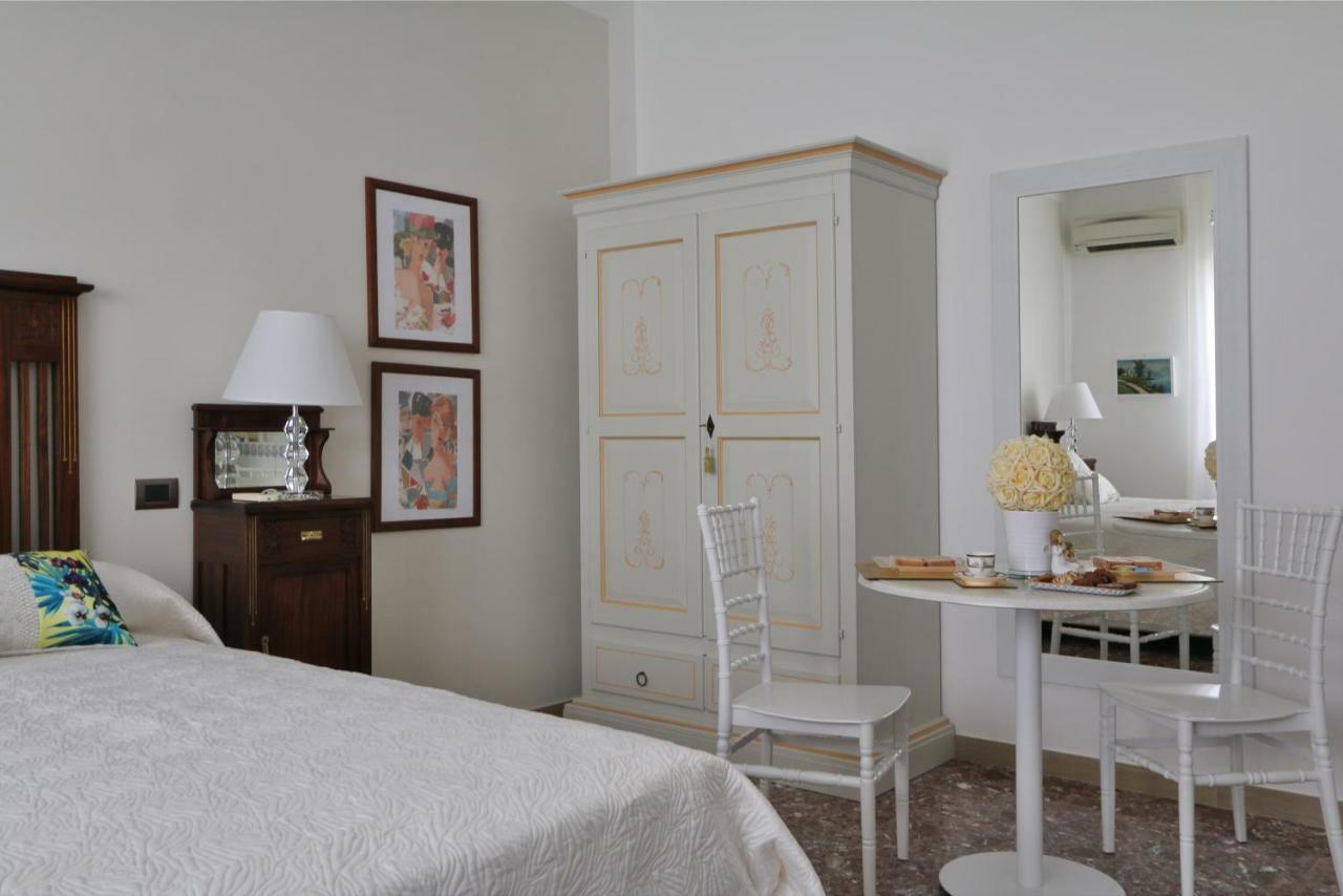 Solidea Bnb ซาแลร์โน ภายนอก รูปภาพ