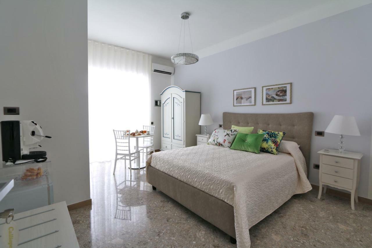 Solidea Bnb ซาแลร์โน ภายนอก รูปภาพ