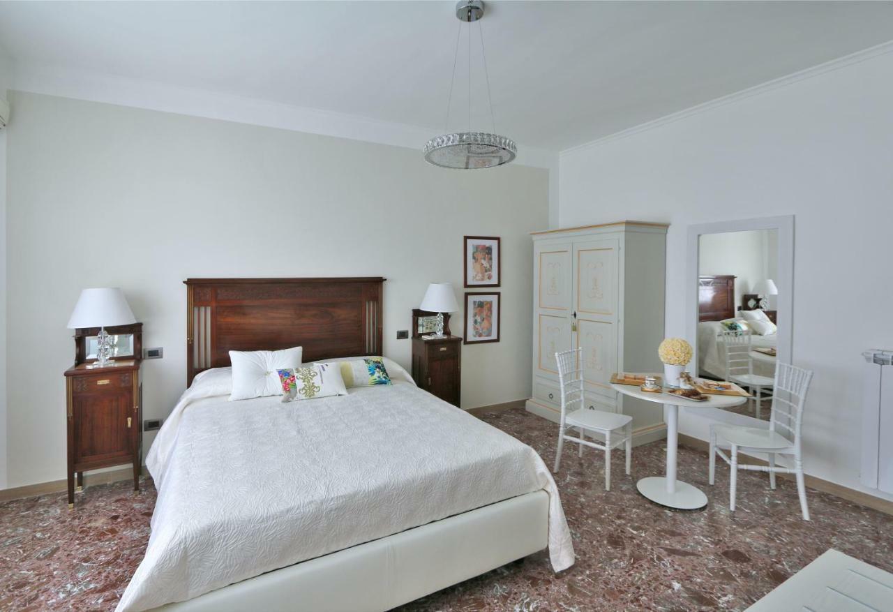 Solidea Bnb ซาแลร์โน ภายนอก รูปภาพ